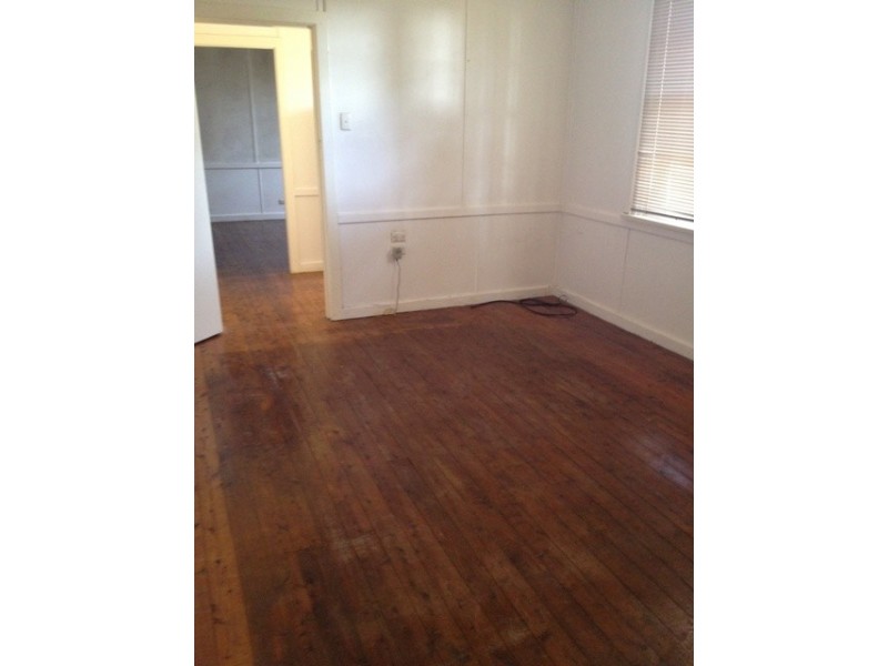 9 Griffiths Street, North St Marys NSW 2760