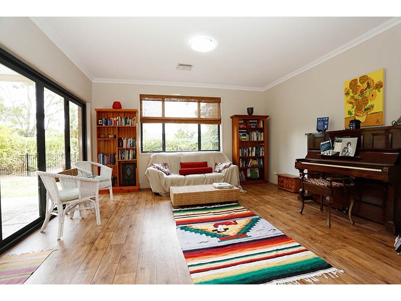 14 Churchill Drive, Winston Hills NSW 2153