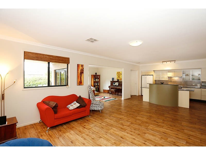 14 Churchill Drive, Winston Hills NSW 2153