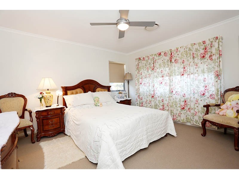 32 Caddies Boulevard, Rouse Hill NSW 2155