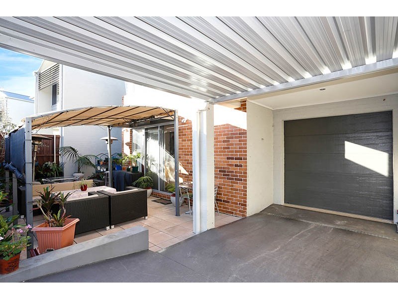 32 Caddies Boulevard, Rouse Hill NSW 2155