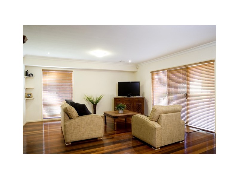 15 Bluegum Grove, Glenwood NSW 2768