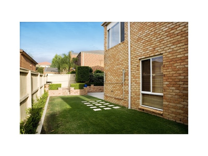 15 Bluegum Grove, Glenwood NSW 2768