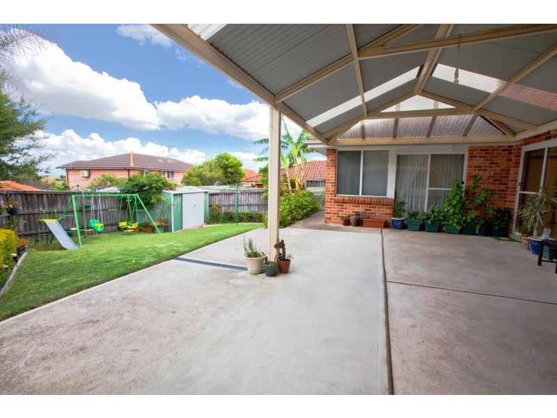 18 Kashmir Avenue, Quakers Hill NSW 2763