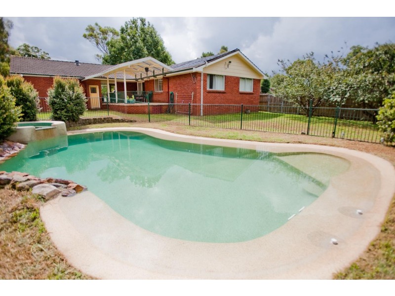 35 Louise Avenue, Baulkham Hills NSW 2153