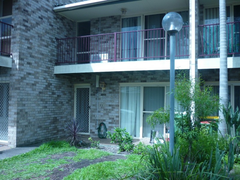 2/44-46 Pratley Street, Woy Woy NSW 2256