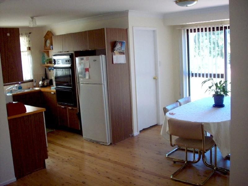 Lisarow NSW 2250