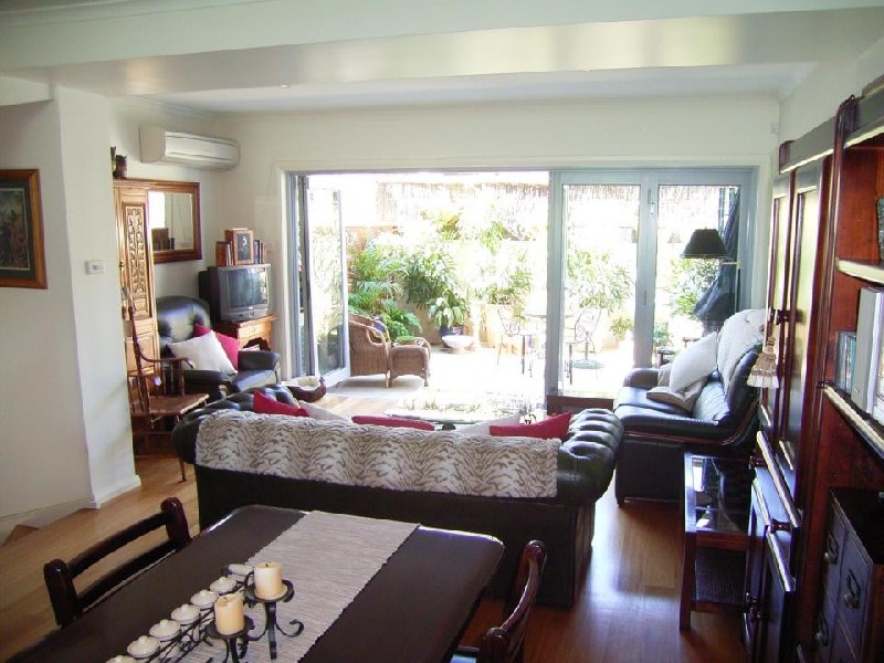 Point Frederick NSW 2250