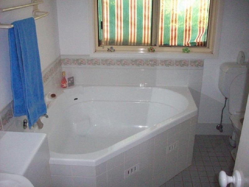 Lisarow NSW 2250