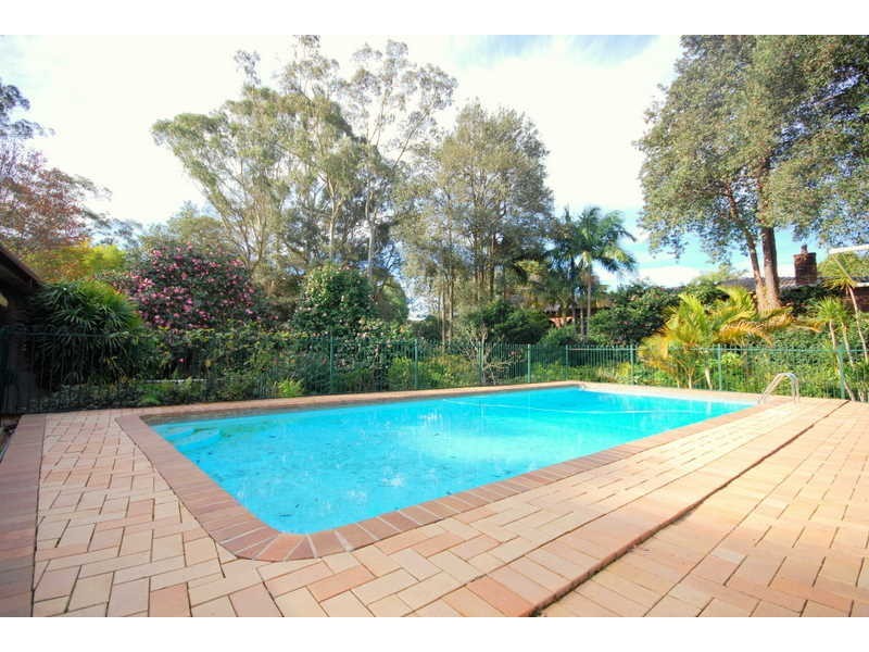 38 Chamberlain Road, Wyoming NSW 2250