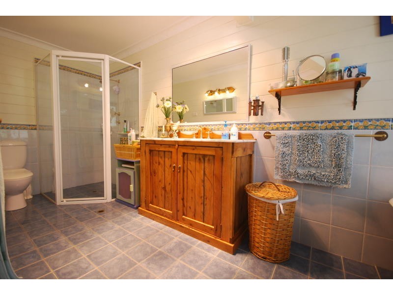 Ourimbah NSW 2258