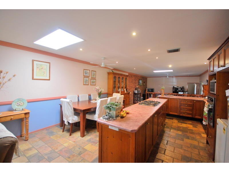 Ourimbah NSW 2258