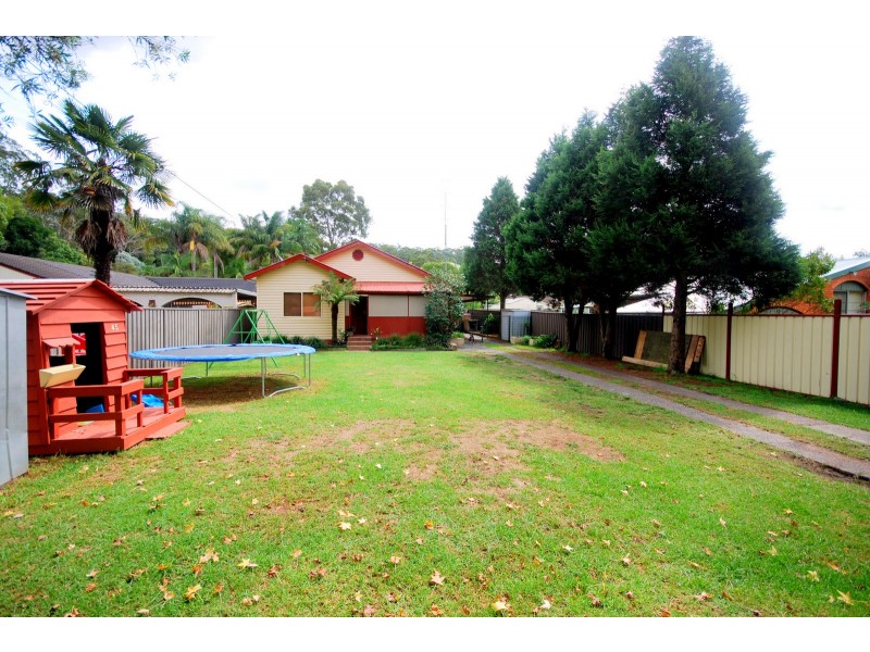 Lisarow NSW 2250