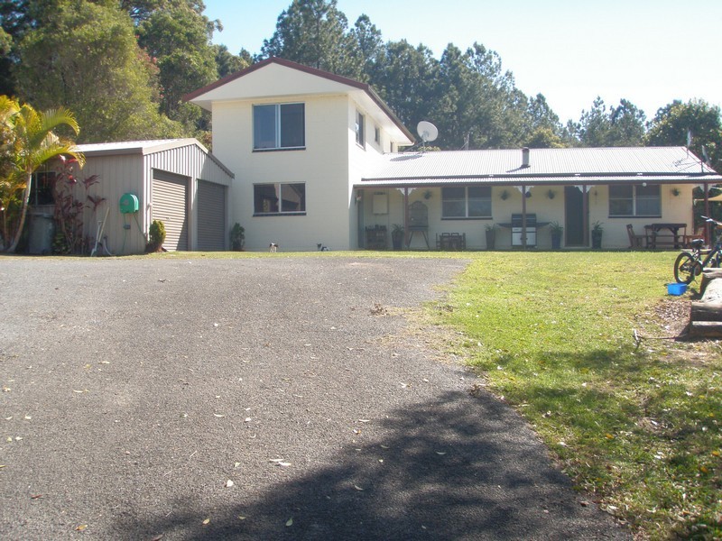 921 Tyalgum Road, Eungella NSW 2484