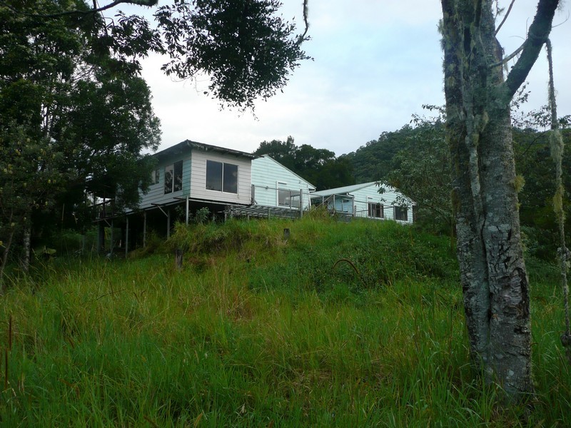118 Malabar Drive, Uki NSW 2484