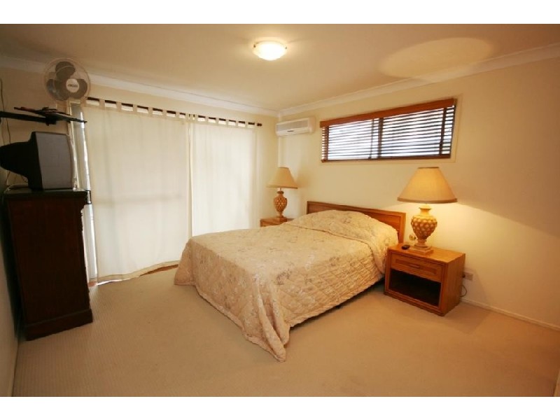 Hope Island QLD 4212