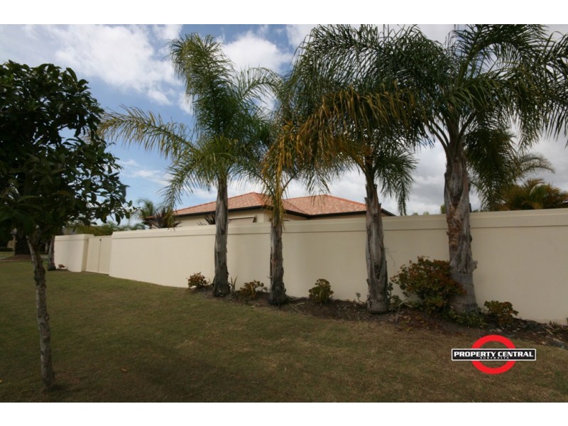 32 John Dalley Drive, Monterey Keys QLD 4212