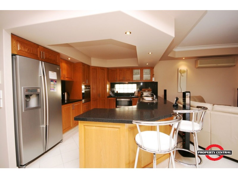 32 John Dalley Drive, Monterey Keys QLD 4212