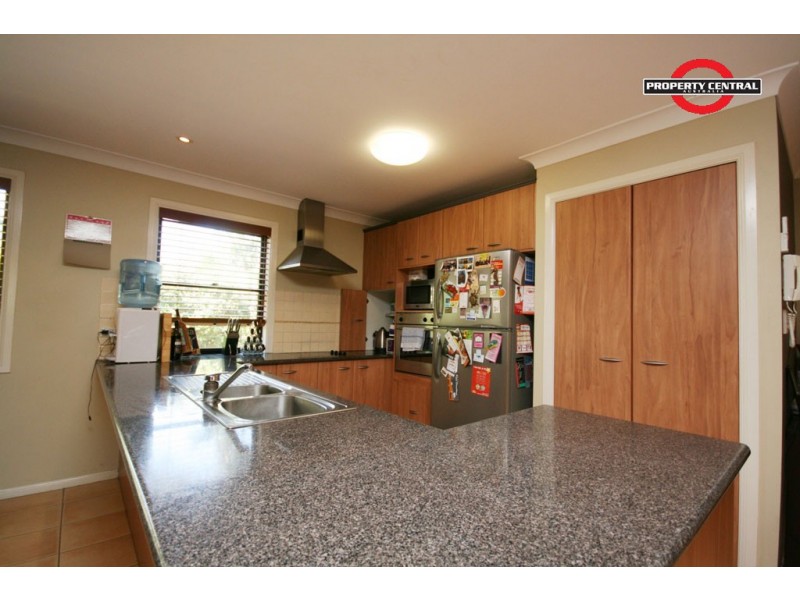 5 Ken Cres, Monterey Keys QLD 4212