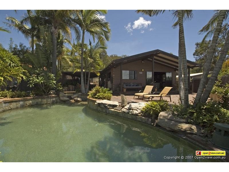 10 Warwick Place, Helensvale QLD 4212