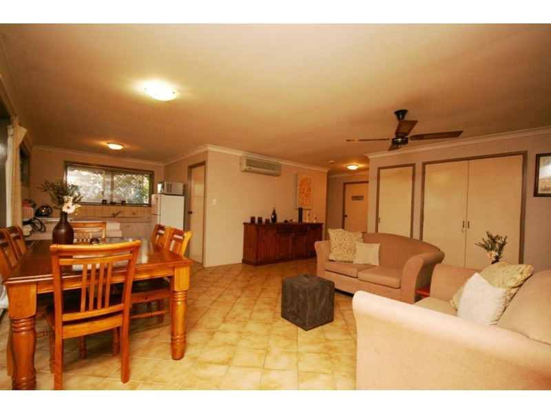 1/138 Oxley dr, Runaway Bay QLD 4216
