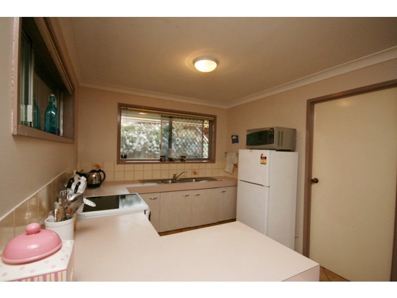 1/138 Oxley dr, Runaway Bay QLD 4216