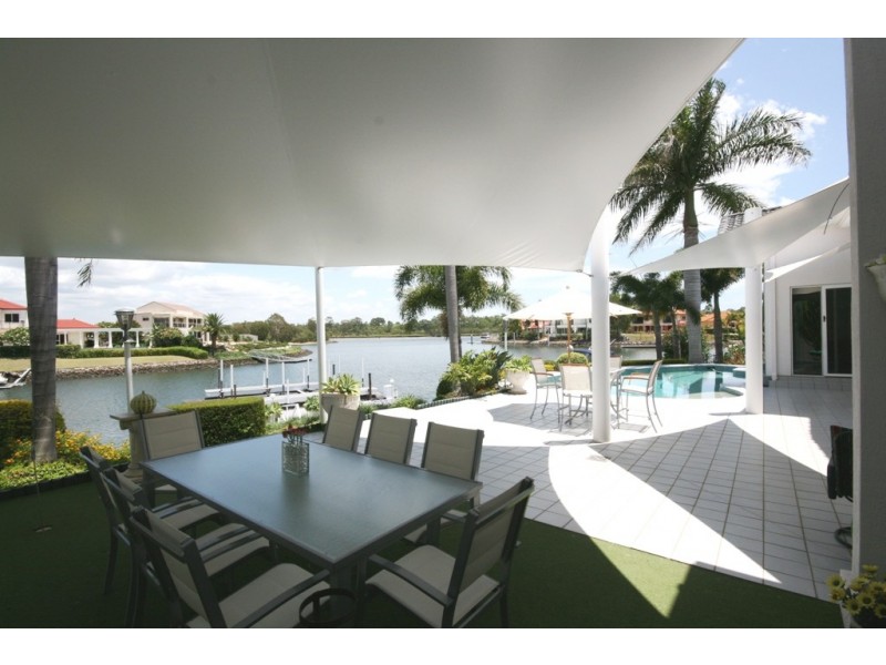 Hope Island QLD 4212