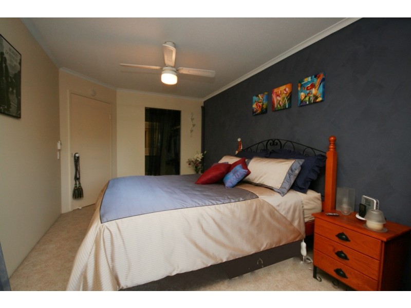 Hollywell QLD 4216