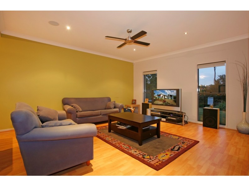 3 Picnic Creek Drive, Coomera QLD 4209