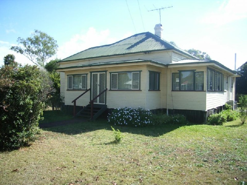 29 Wallace Street, Toowoomba QLD 4350