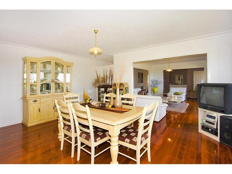 12 Seaview Road, Banora Point NSW 2486