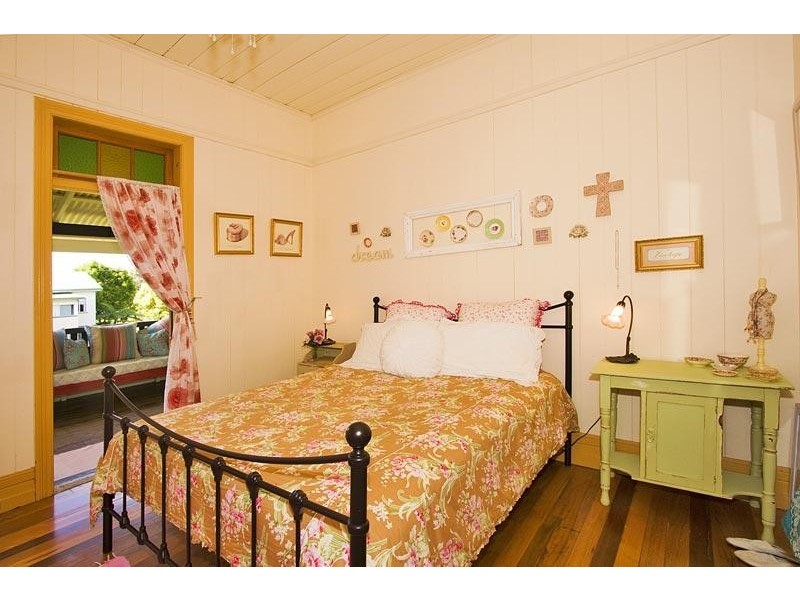 10 Gray Street, Banora Point NSW 2486