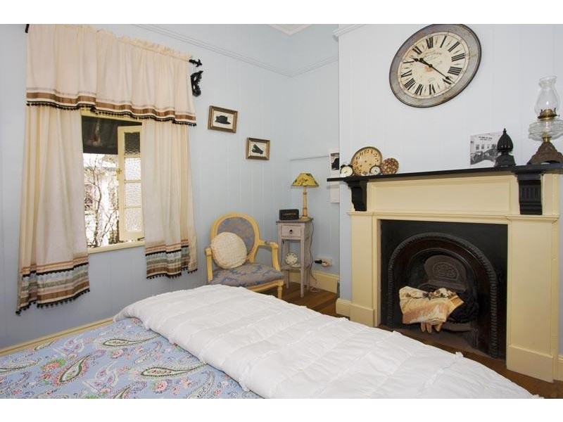 10 Gray Street, Banora Point NSW 2486