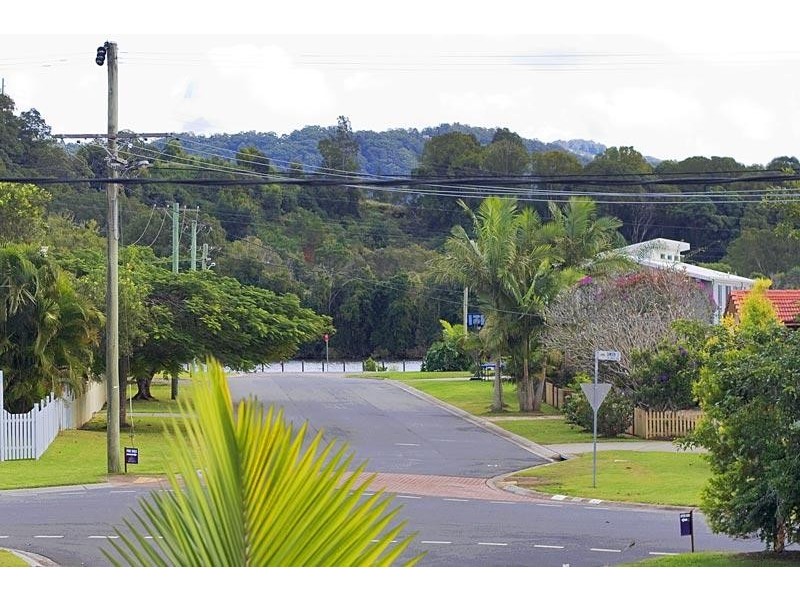 10 Gray Street, Banora Point NSW 2486