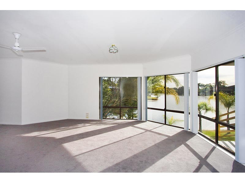 11 Tattler Court, Tweed Heads NSW 2485