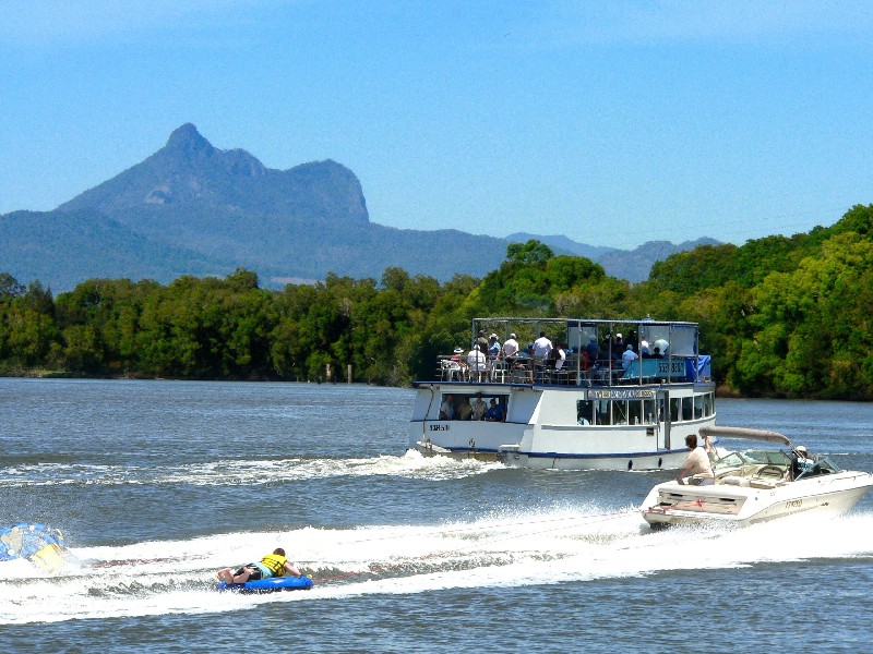 104 Riverside Drive, Tumbulgum NSW 2490