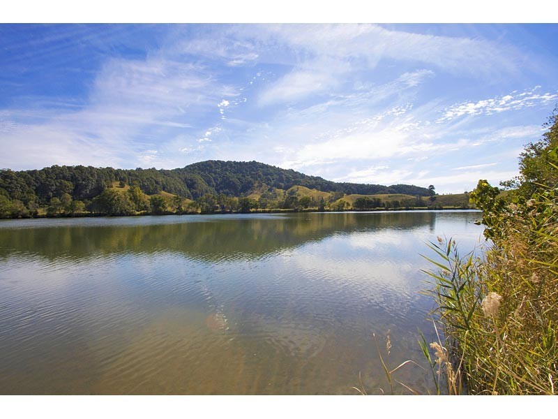 50 Riverside Drive, Tumbulgum NSW 2490
