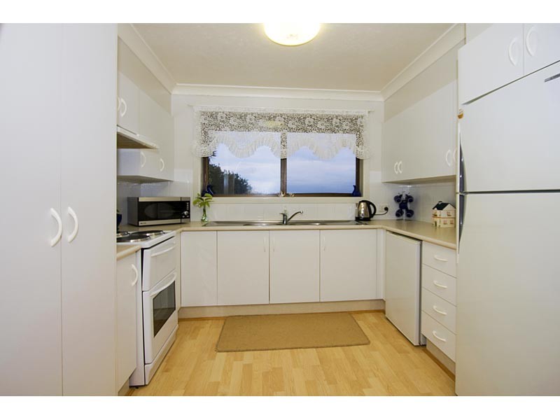 2/79 Oyster Point Road, Banora Point NSW 2486