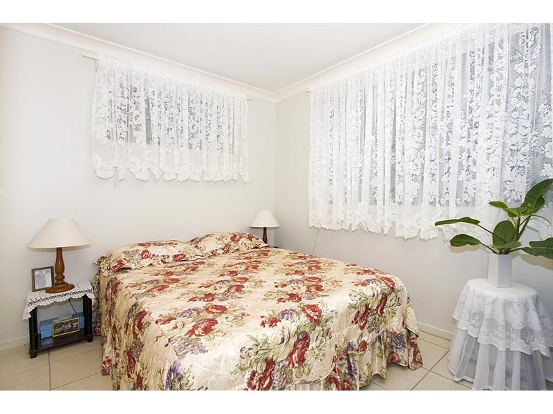 2/79 Oyster Point Road, Banora Point NSW 2486