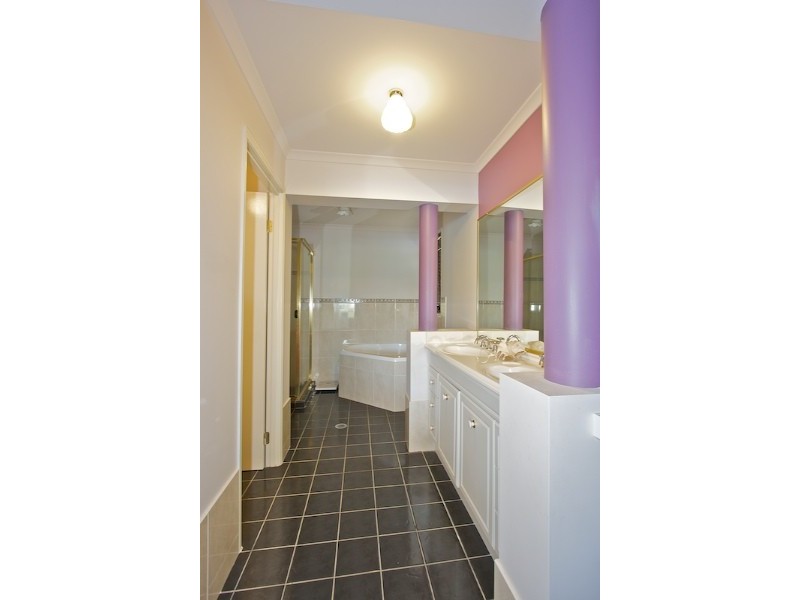 48 Martinelli Avenue, Banora Point NSW 2486
