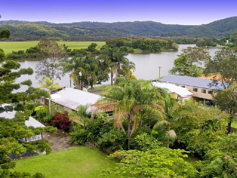 162 Riverside Drive, Tumbulgum NSW 2490