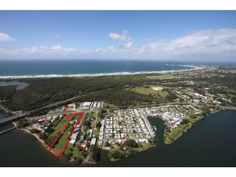 11 Chinderah Bay Drive, Chinderah NSW 2487