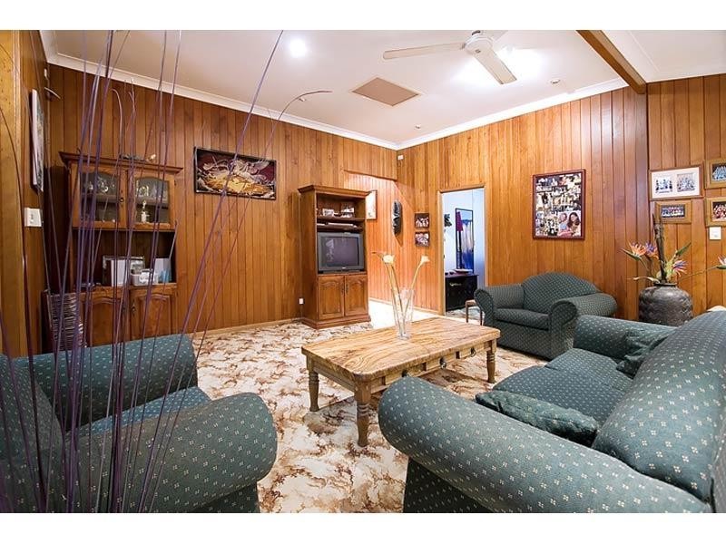 11 Chinderah Bay Drive, Chinderah NSW 2487