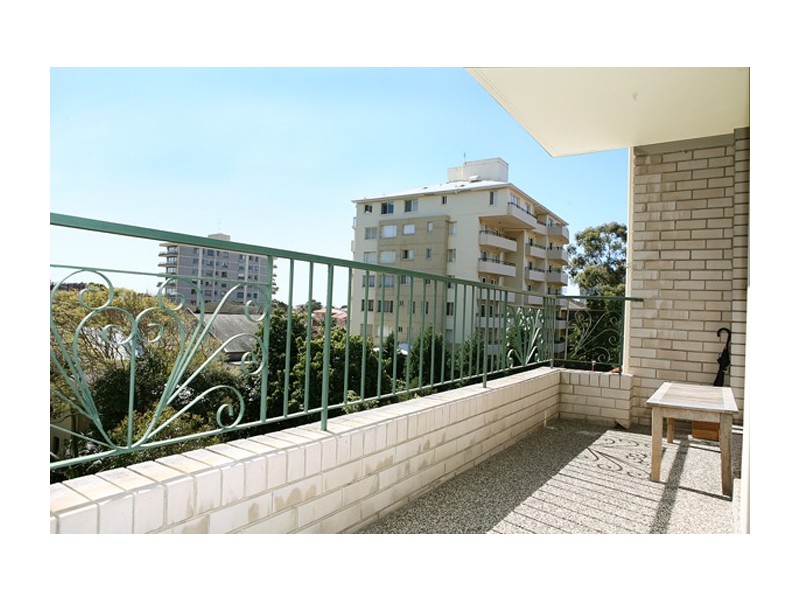 15/10-16 LLANDAFF STREET, Bondi Junction NSW 2022