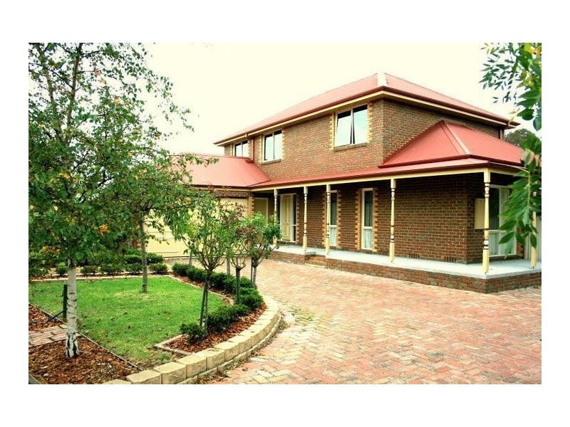 1 Chesterfield Road, Somerville VIC 3912