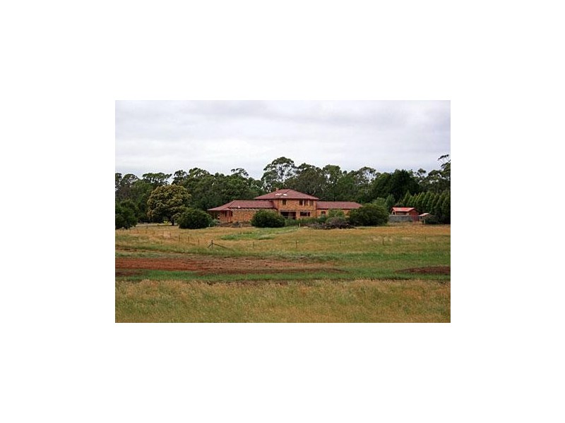 25 Mill Road, Kilmore VIC 3764