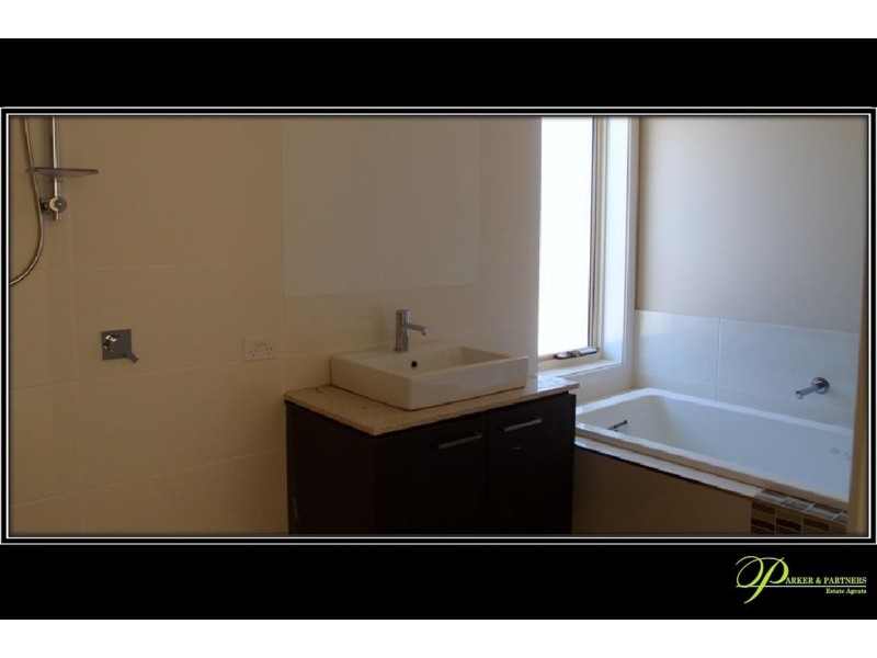 Glenmore Park NSW 2745