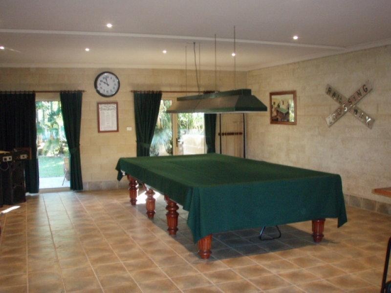 18 Holmes Drive, Cumberland Reach NSW 2756