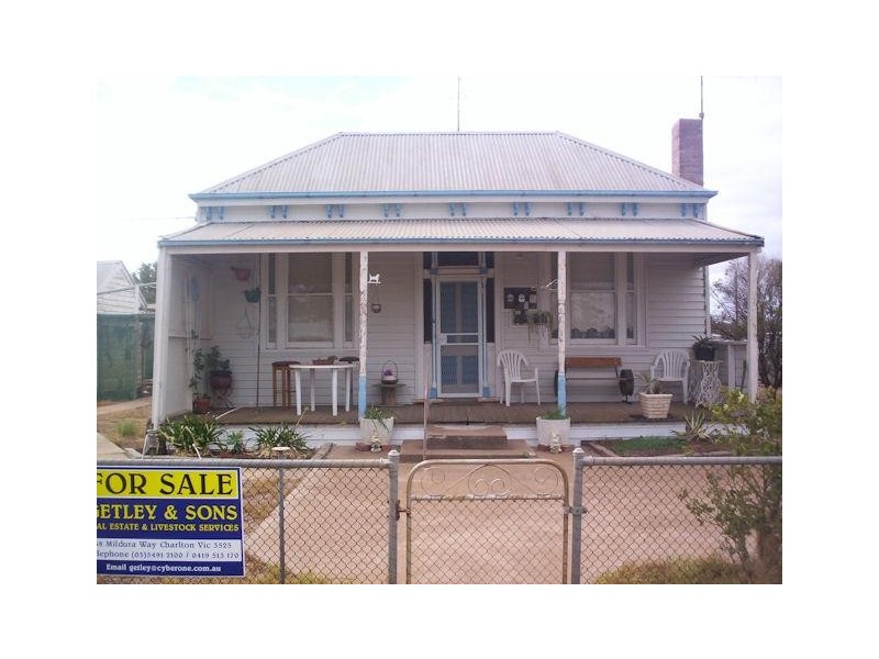 12 Campbell, Birchip VIC 3483