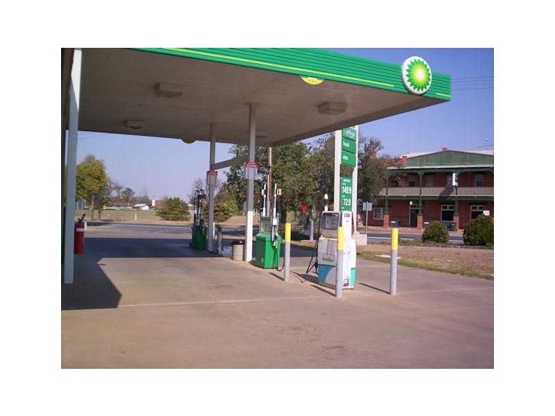 91-93 HIGH ST, Charlton VIC 3525